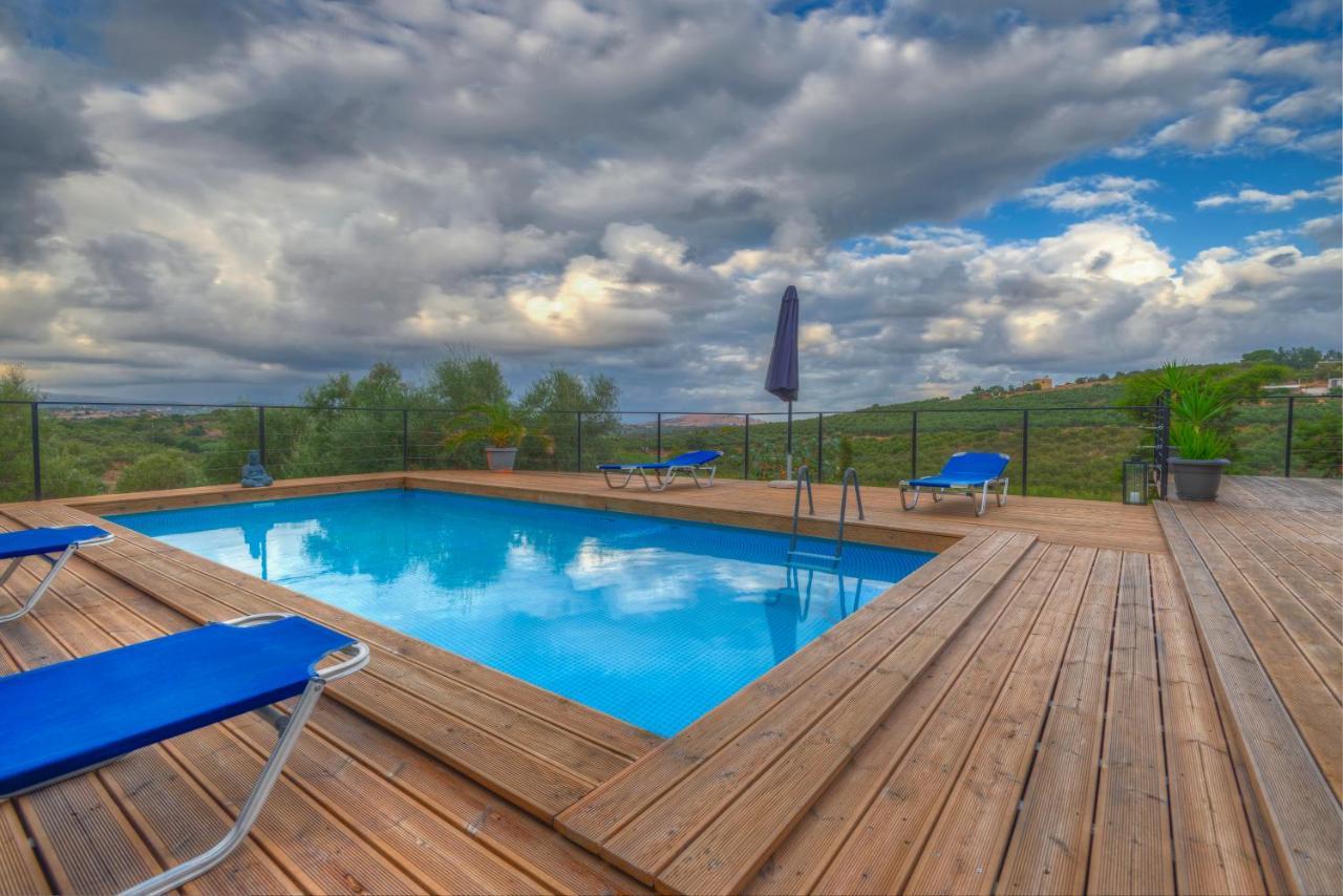 Private Pool Villa Ggki Skepasti Екстериор снимка